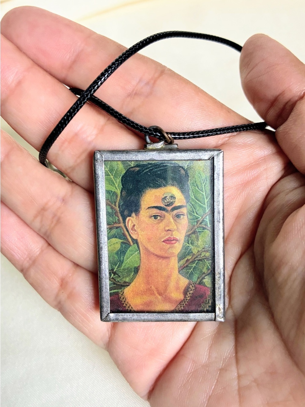Frida Kahlo portrait pendant necklace with black cord #fridakahlo #mexican #boho - Picture 6 of 9